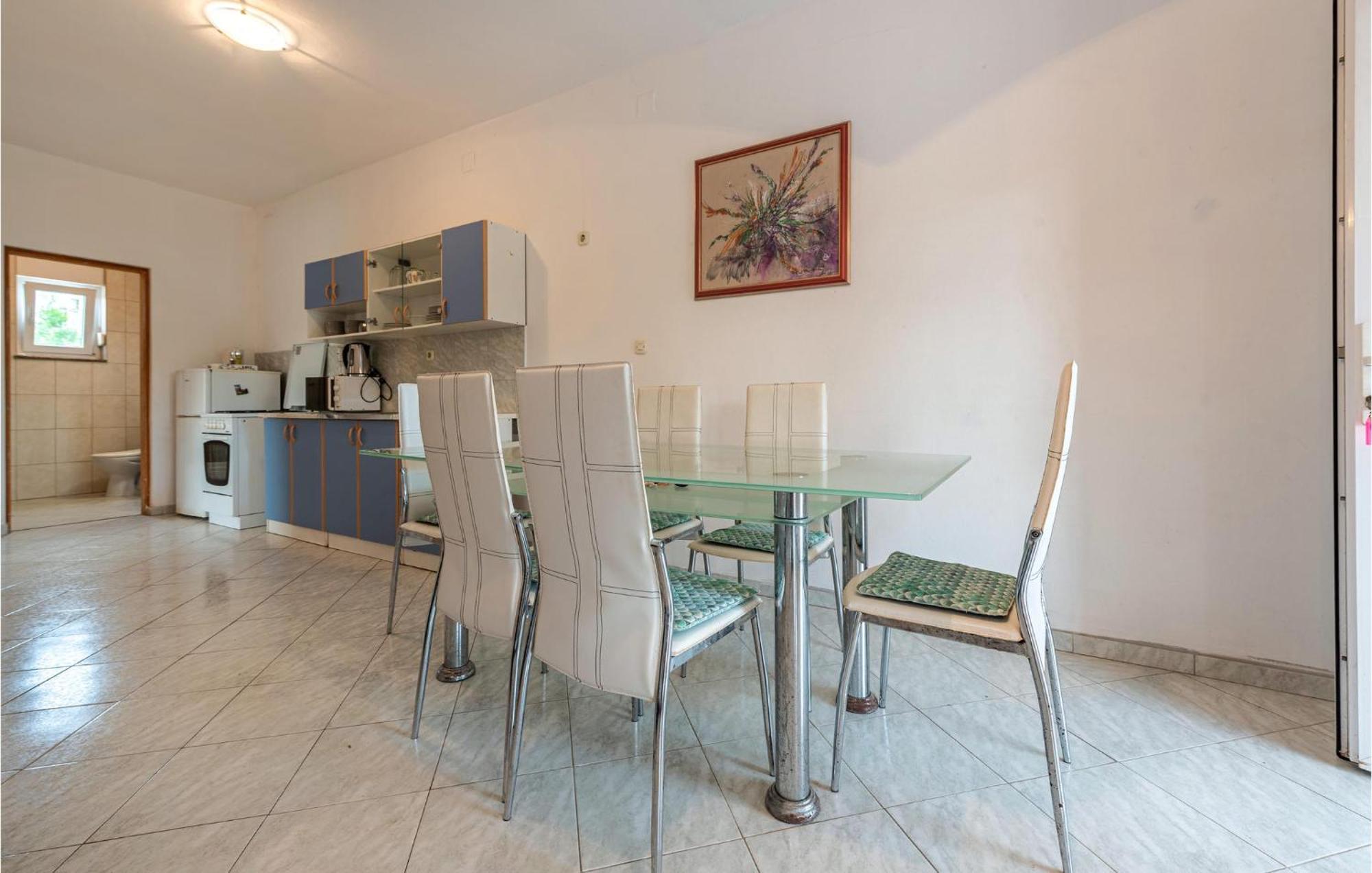 Lovely Apartment In Vir With Kitchen Kültér fotó